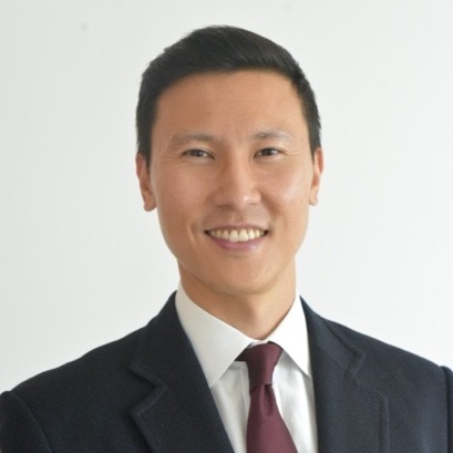 Alexander Lu Headshot