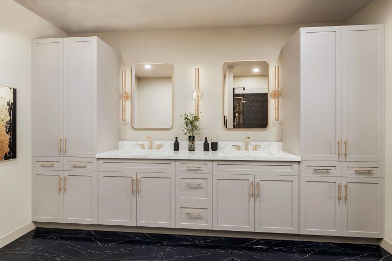mrh independent living bathroom 4042 rendering small (2)
